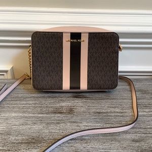 Michael Kors crossbody